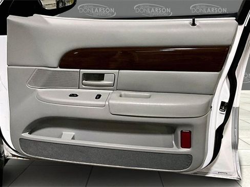 Used 2003 Mercury Grand Marquis GS image 12