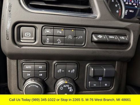 Used 2021 Chevrolet Tahoe Premier w/ Premium Package AWD/4WD image 26
