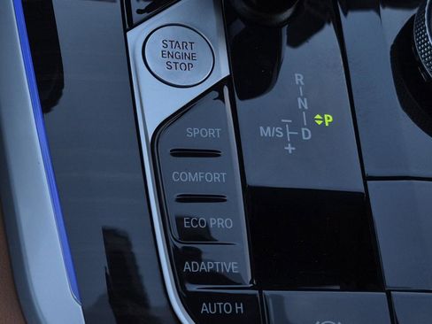 Certified 2023 BMW X5 sDrive40i w/ Premium Package image 22