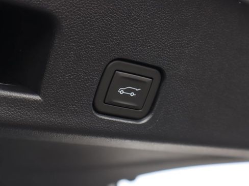 New 2026 Buick Enclave Avenir w/ Super Cruise Package image 25