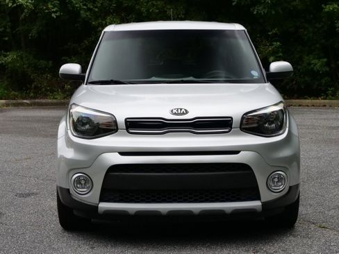 Used 2019 Kia Soul + w/ Audio Package image 5