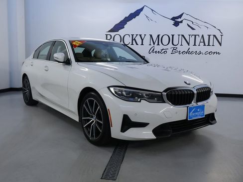 Used 2021 BMW 330i xDrive Sedan w/ Convenience Package image 1