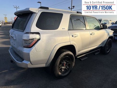 Used 2022 Toyota 4Runner SR5 image 6