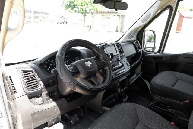 Used 2023 RAM ProMaster 2500 FWD image 3