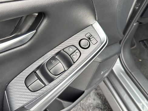 Used 2024 Nissan Sentra SR w/ SR Premium Package image 29