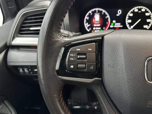 Used 2025 Honda Odyssey Sport-L image 29
