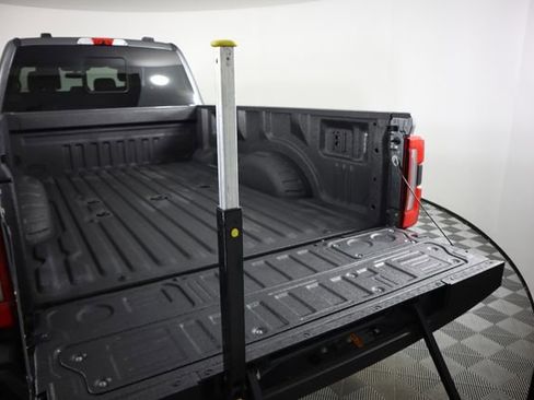 Certified 2025 Ford F450 Platinum w/ FX4 Off-Road Package image 43