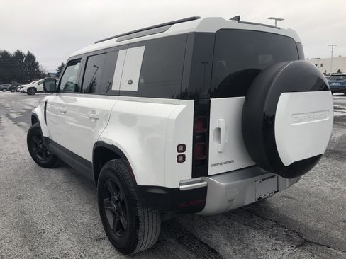 Used 2023 Land Rover Defender 110 S image 27