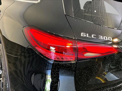 New 2026 Mercedes-Benz GLC 300 4MATIC image 5
