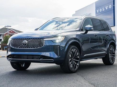 New 2026 Volvo XC90 B6 Ultra image 3