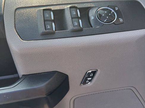 Used 2019 Ford F250 XL w/ Power Equipment Group AWD/4WD image 15