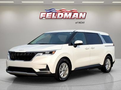 Used 2024 Kia Carnival LX