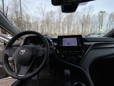 Used 2023 Toyota Camry SE image 26