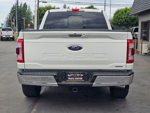 Used 2021 Ford F150 Lariat w/ Equipment Group 502A High AWD/4WD image 4
