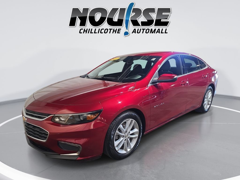 Used 2017 Chevrolet Malibu LT FWD image 1