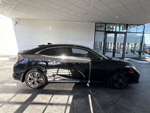 Used 2019 Honda Civic EX image 23