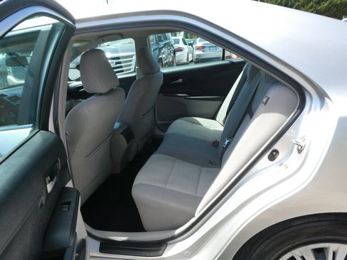 Used 2014 Toyota Camry FWD image 27