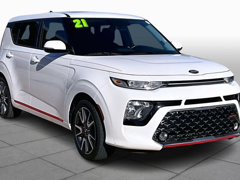 Used 2021 Kia Soul GT-Line image 3