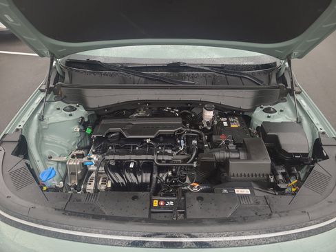 Used 2025 Hyundai Kona SEL AWD/4WD image 31