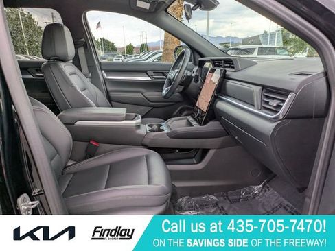 Used 2025 GMC Terrain Elevation w/ Elevation Premium Package AWD/4WD image 33