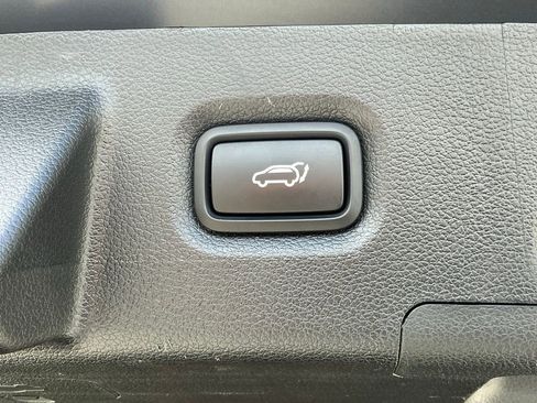 Used 2021 Hyundai Santa Fe SEL w/ Convenience Package FWD image 22
