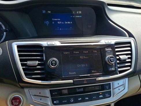 Used 2015 Honda Accord EX-L image 17