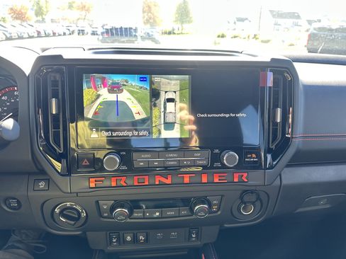 New 2026 Nissan Frontier PRO-4X w/ Pro-4x Convenience Package image 23