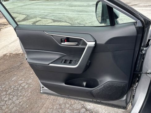 Used 2024 Toyota RAV4 XLE image 20