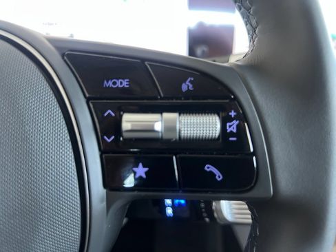 Used 2024 Hyundai Ioniq 6 SEL RWD image 60