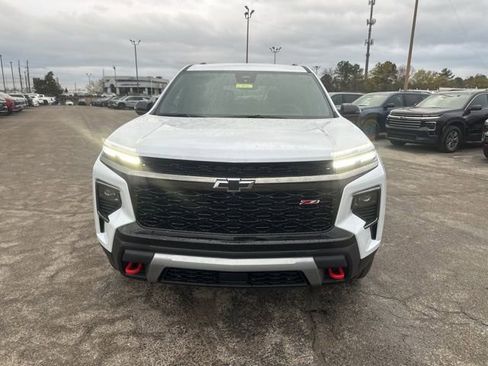 New 2026 Chevrolet Traverse Z71 w/ Driver Confidence Package AWD/4WD image 8