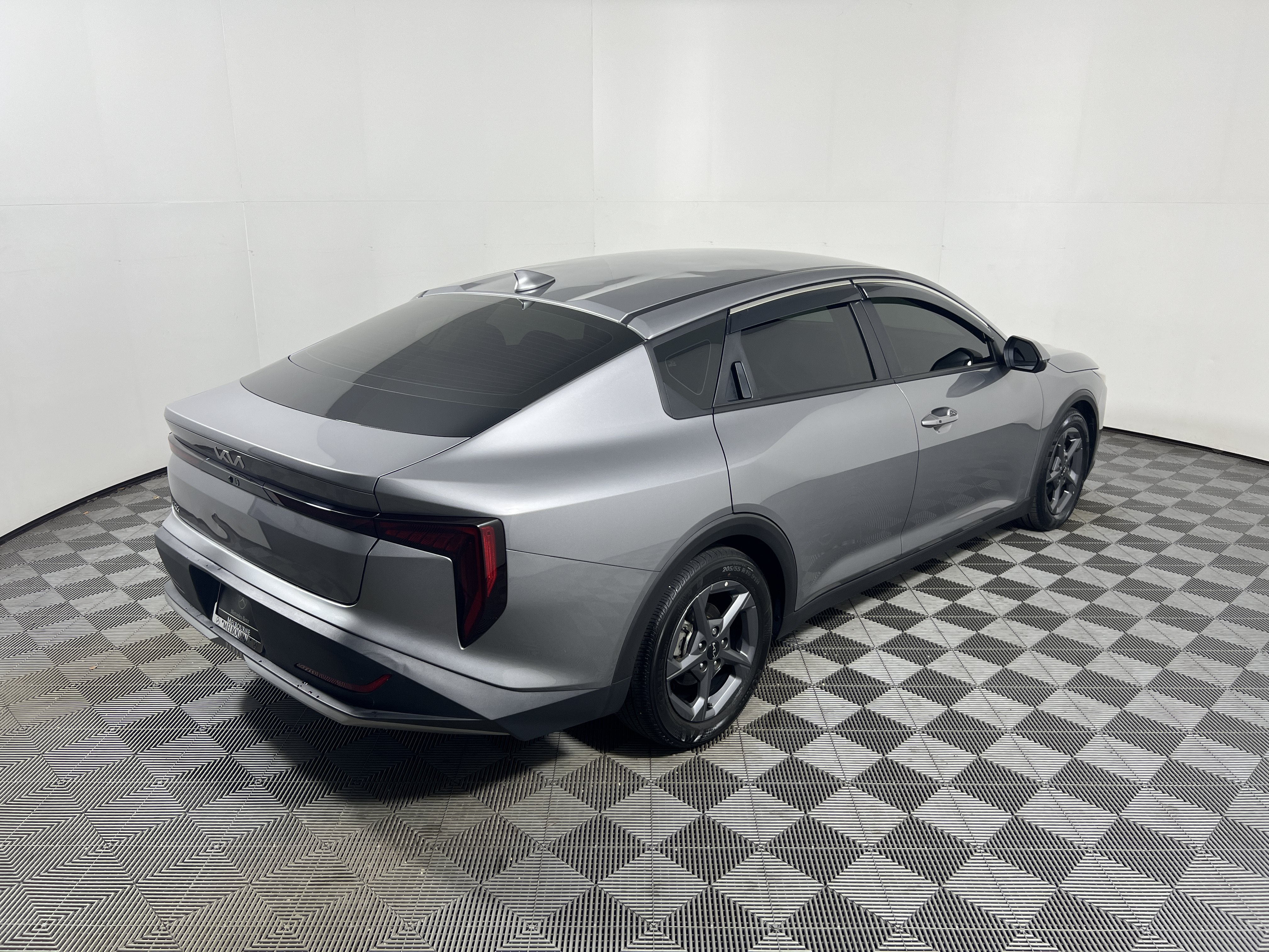 Used 2025 Kia K4 FWD image 5