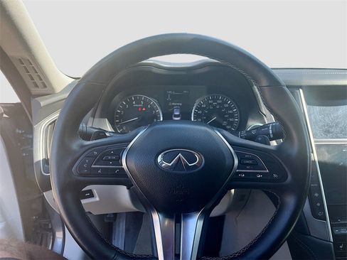 Used 2020 INFINITI Q50 Sport image 11