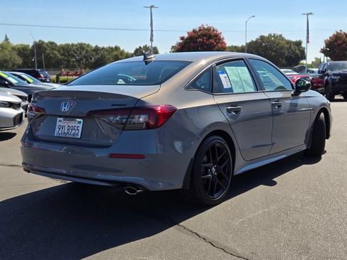 Used 2026 Honda Civic Sport image 4