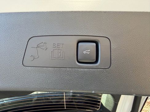 New 2026 Lincoln Corsair Grand Touring image 18