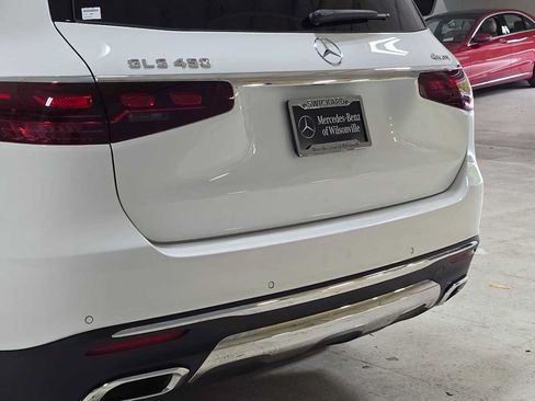 Used 2026 Mercedes-Benz GLS 450 4MATIC image 15