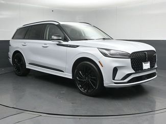 Certified 2025 Lincoln Aviator Reserve w/ Equipment Group 201A AWD/4WD video 1