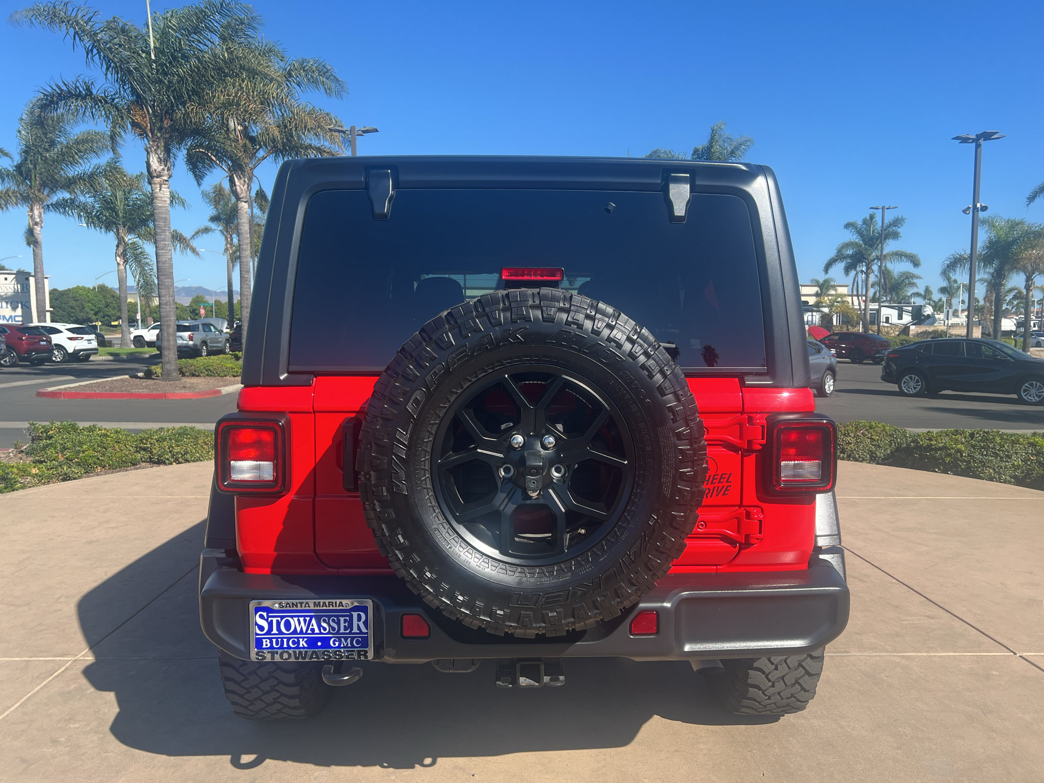 Used 2025 Jeep Wrangler Unlimited Sport AWD/4WD image 6