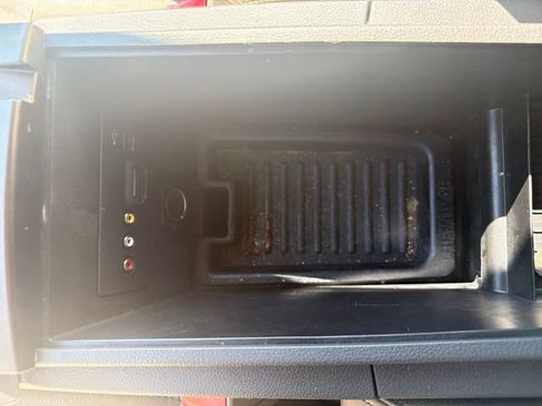 Used 2013 Ford Edge SEL FWD image 31