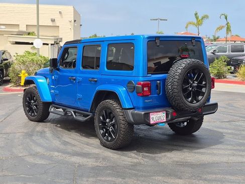 Used 2024 Jeep Wrangler Unlimited Sahara w/ Safety Group AWD/4WD image 7