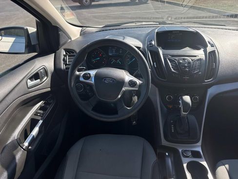 Used 2016 Ford Escape SE image 20
