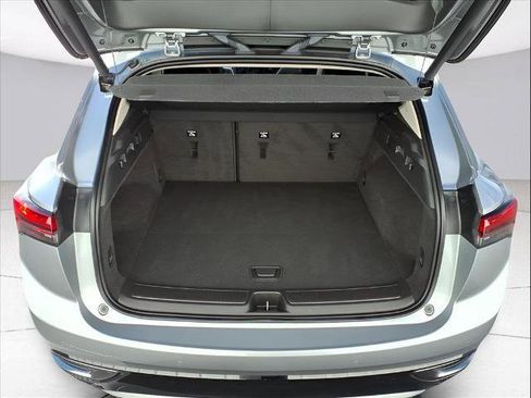 Used 2023 Buick Envision Essence w/ Sport Touring Package image 22