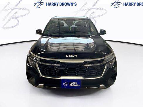 Used 2024 Kia Seltos EX AWD/4WD image 6