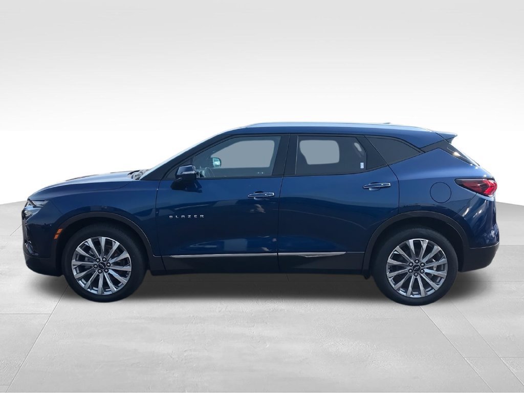 Used 2022 Chevrolet Blazer Premier w/ Enhanced Convenience Package AWD/4WD image 5