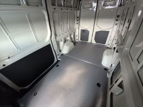 New 2026 Mercedes-Benz Sprinter 2500 image 18