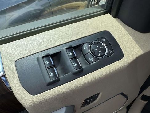 Used 2017 Ford F150 Lariat w/ Equipment Group 502A Luxury image 19