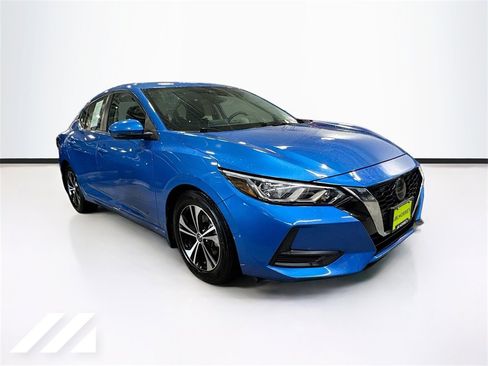 Used 2020 Nissan Sentra SV image 3