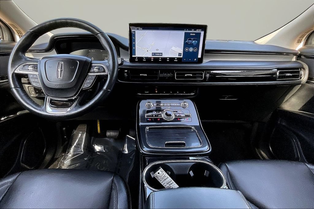 Used 2022 Lincoln Nautilus AWD w/ Premium Package image 7