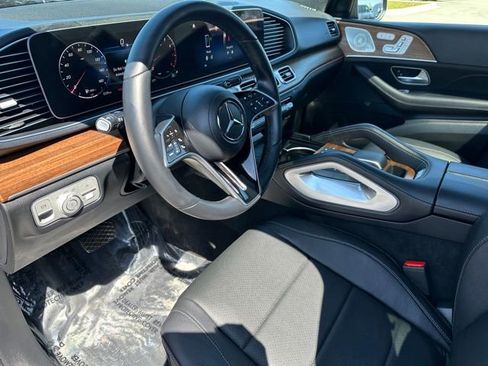 Used 2025 Mercedes-Benz GLE 350 4MATIC image 22
