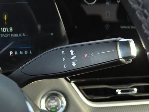 New 2026 Chevrolet Equinox LT image 20