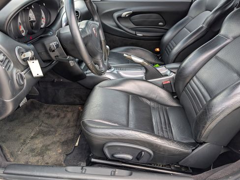 Used 2002 Porsche 911 Carrera image 9